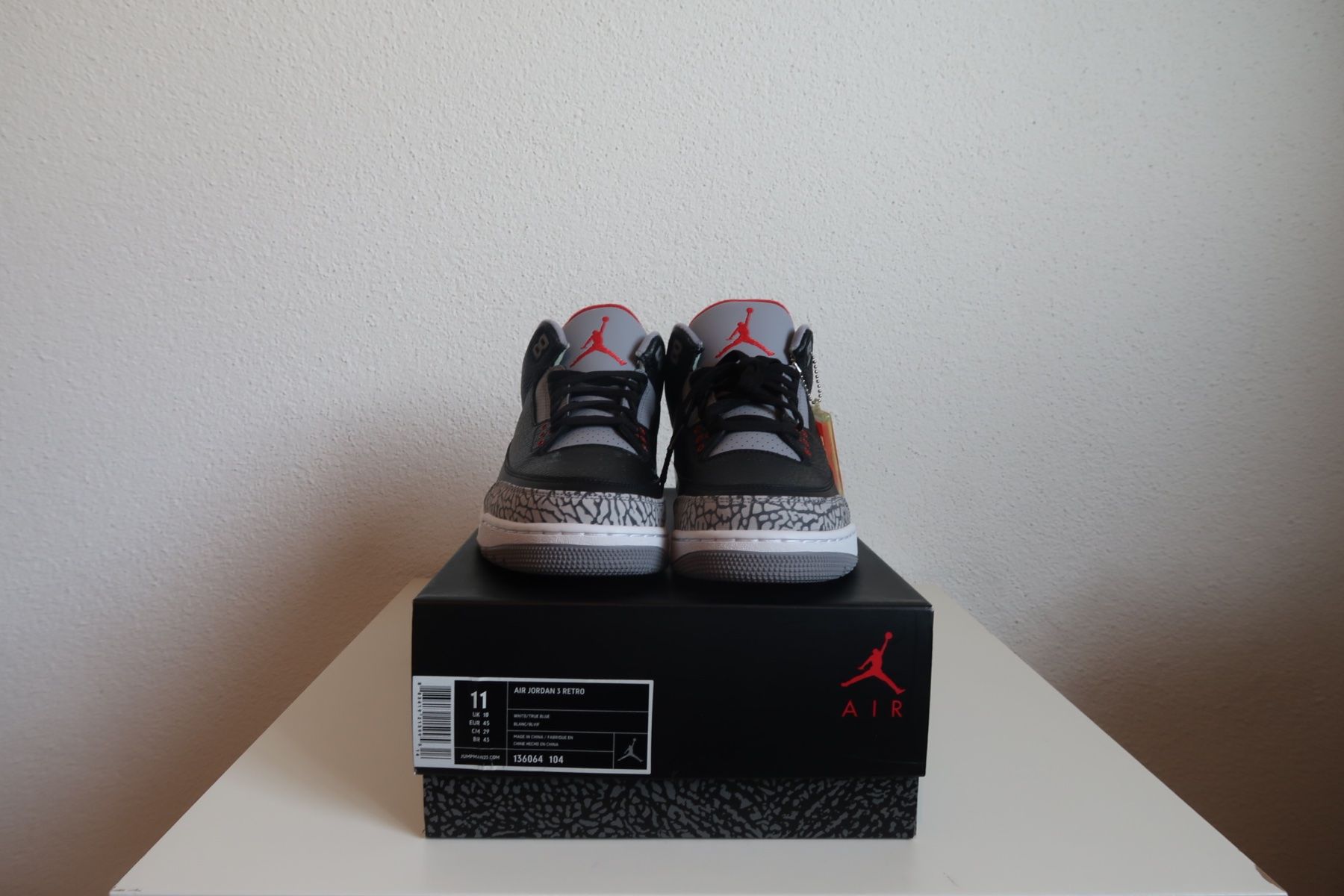 Jordan Herrenschuhe: Air Jordan 3 Retro "BLACK CEMENT" 2018 – Neu (gemäss Beschreibung) aus Freienbach von Badi1980 2