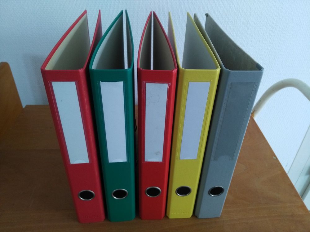 Ordner / Classeurs format A4, 5cm, 5 Stück | Kaufen auf Ricardo
