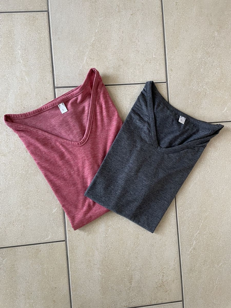 T-shirt: 2 Stk. Damen Tops Gr. L – Nuovo (secondo la descrizione) da Kaltbrunn venduto da pooc1975 1