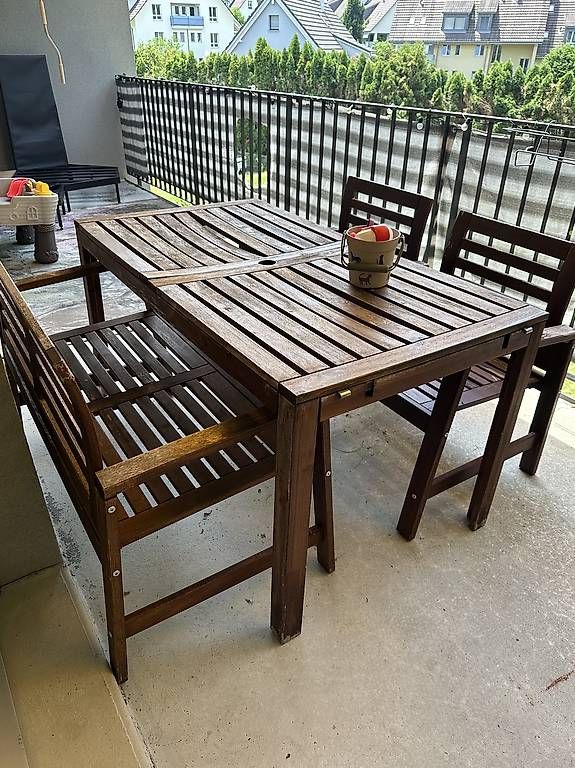 Set di tavolo e panche: Gartentisch mit 2 Stühlen und Sitbank – Usato da Bonstetten venduto da locco_7 2