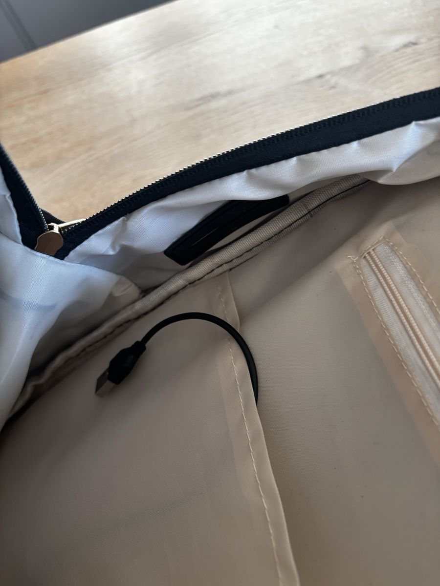 Sacs: Windeltasche - Mamazmtasche neu Schwarz – Neuf (Voir description) à Teufen AR par Alex2380 8