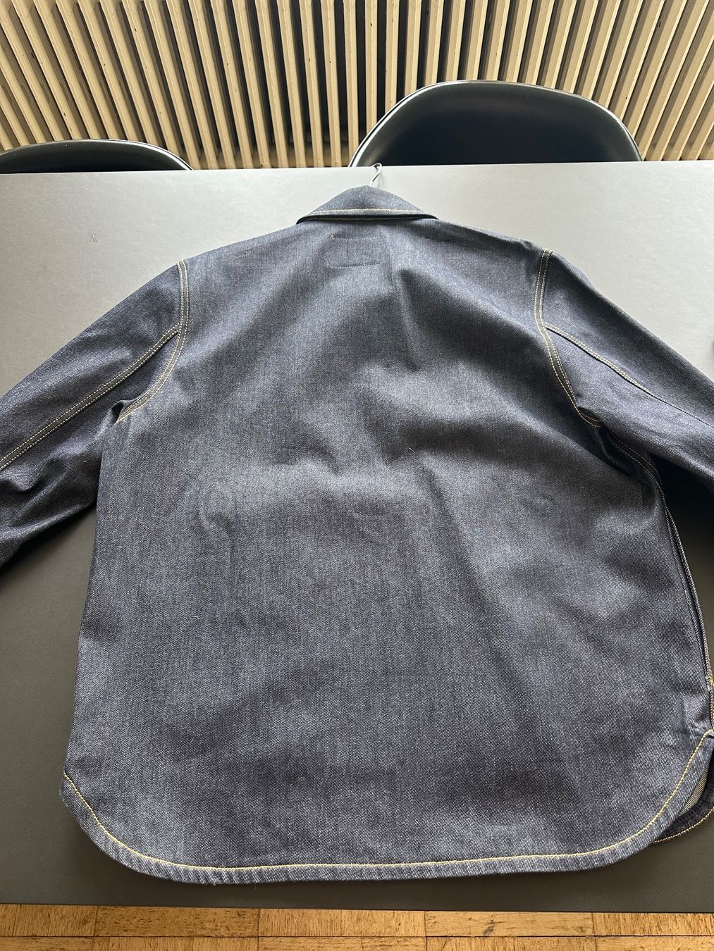 Sandro Giacche: Sandro Denim Jacke Overshirt, neu, XL – Nuovo (secondo la descrizione) da Zürich venduto da Skinwalker 3