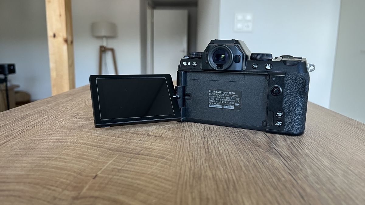 Fuji Kamera: Fujifilm X-S10 Body – Gebraucht aus Olten von fshnbl 2