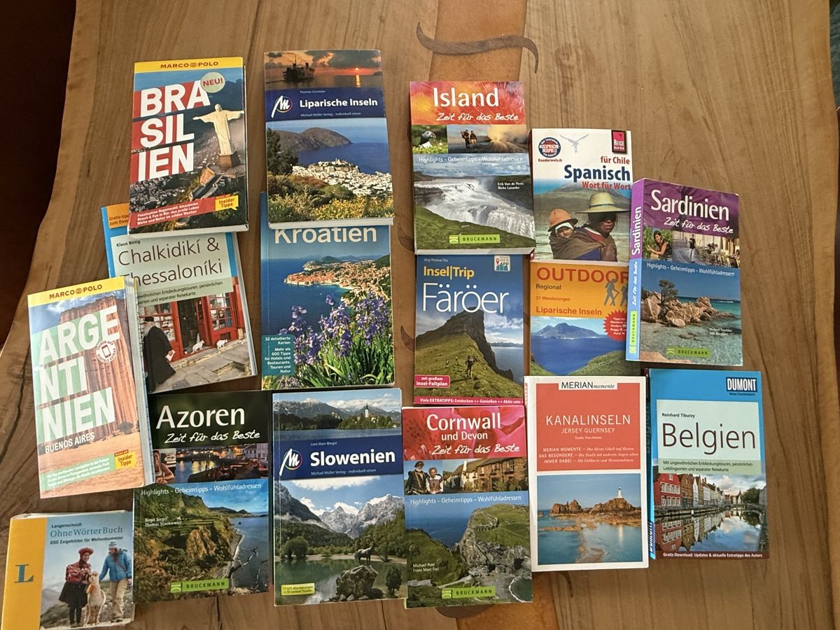 Libri: Reiseführer Sammlung  – Usato da Schaffhausen venduto da Annafeil