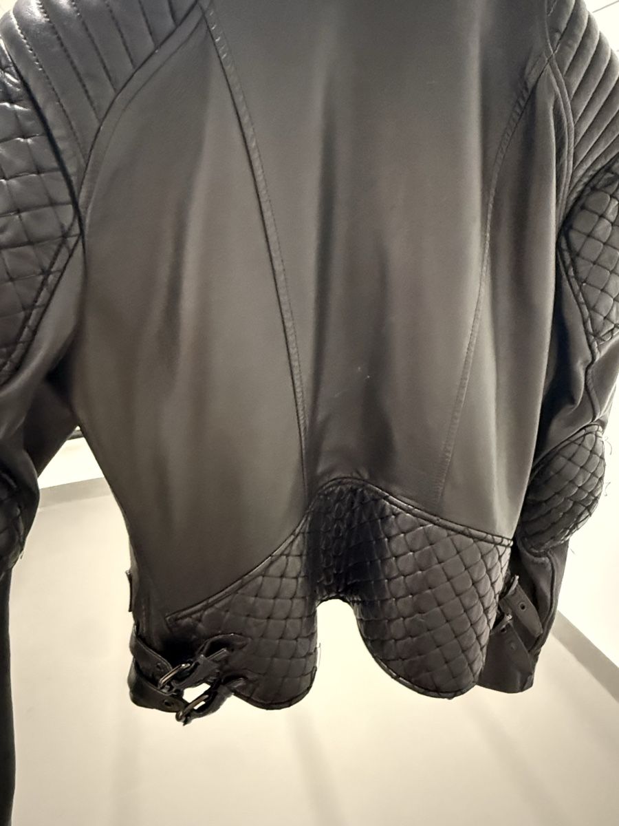 Tom Ford Vestes: Tom Ford Lederjacke schwarz mit Steppmuster – D'occasion à Meilen par Dievondort 5