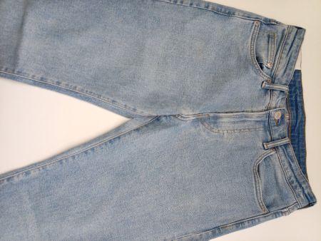 H&M Straight Jeans 30/32 Regular Fit ausgefranst