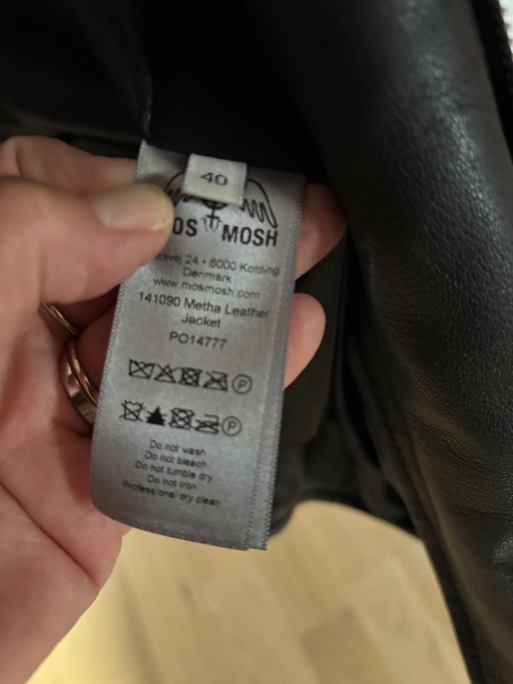 Mos mosh Giacche: Veste en cuir MOS MOSH Neuve – Nuovo e nell'imballaggio originale da Saignelégier venduto da teres27 2