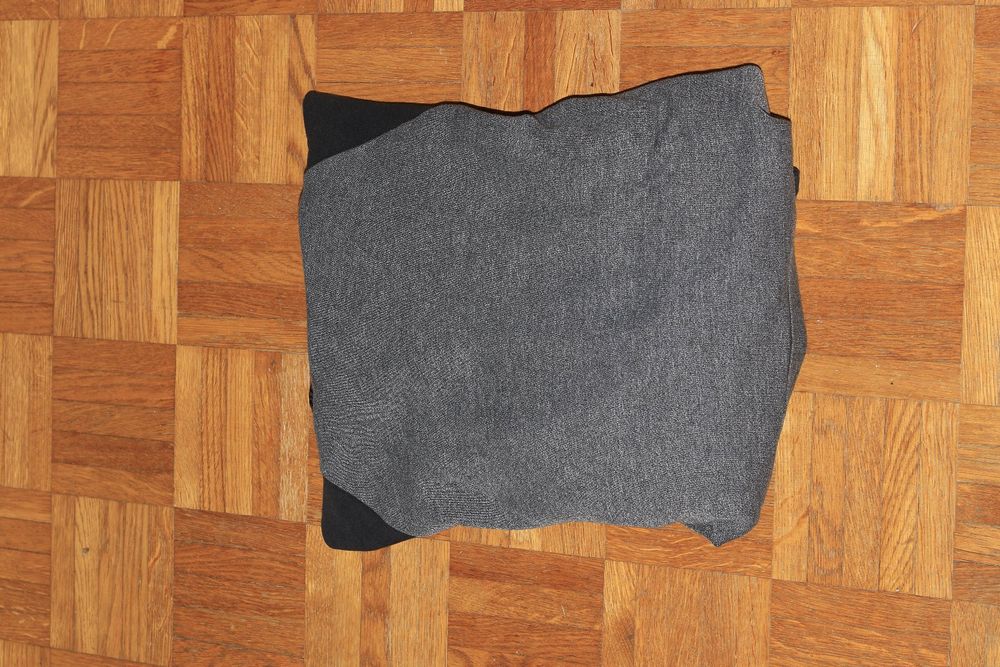 Pulls & Sweat-shirts: Hoodie von YourTurn – D'occasion à Bassersdorf par Cyrill13 2