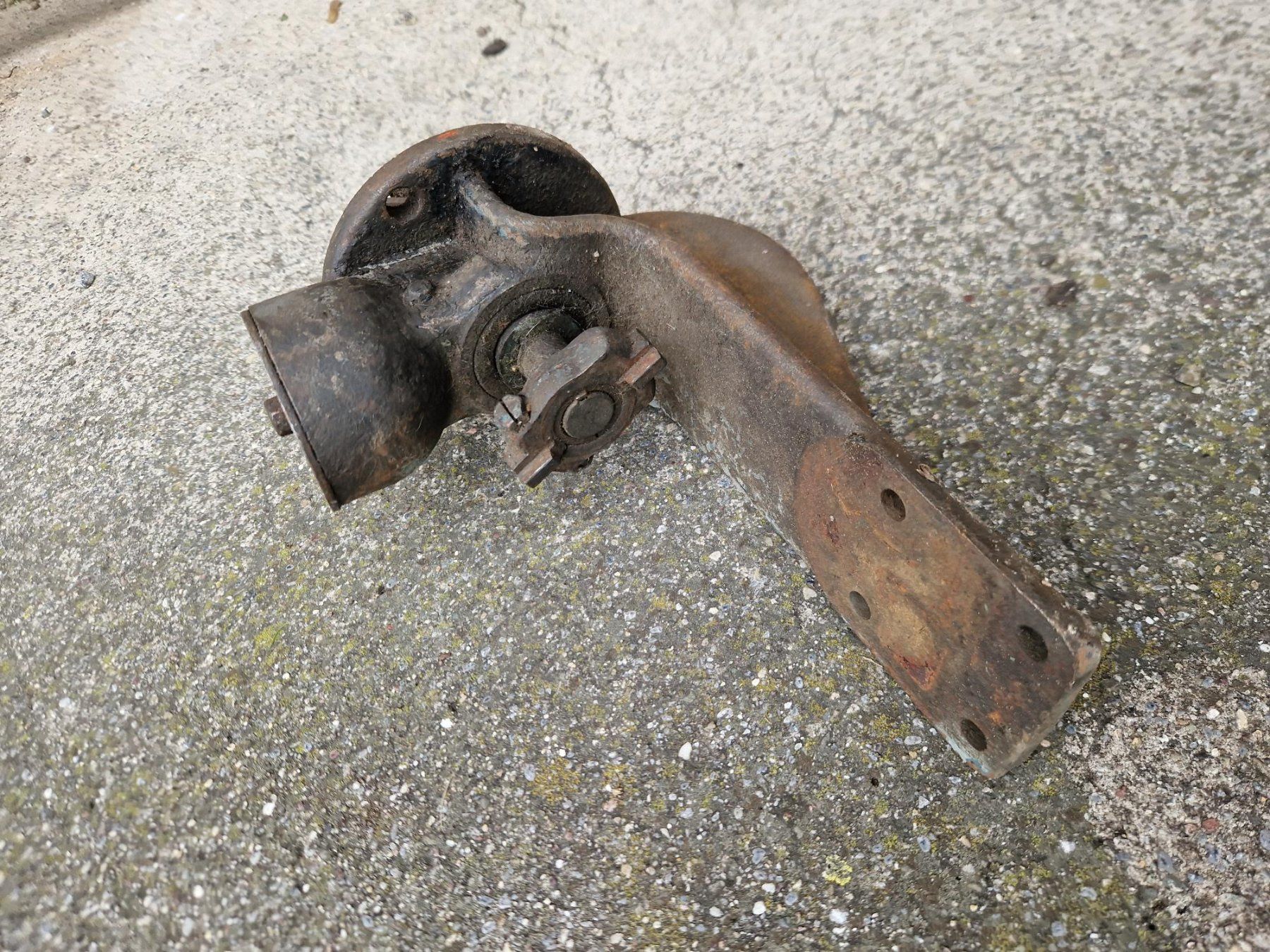 Trattori: Zündmagnetantrieb Oldtimer Traktor / Oldtimer Motor – Usato da Dürnten venduto da Bachtel84 2