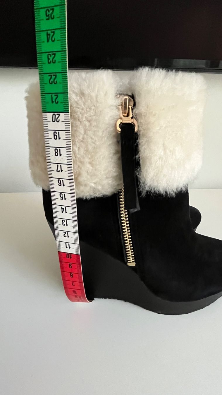 Damenschuhe: Süße Stiefel Gr.35-36 – Gebraucht aus Stäfa von Exclusive0 3
