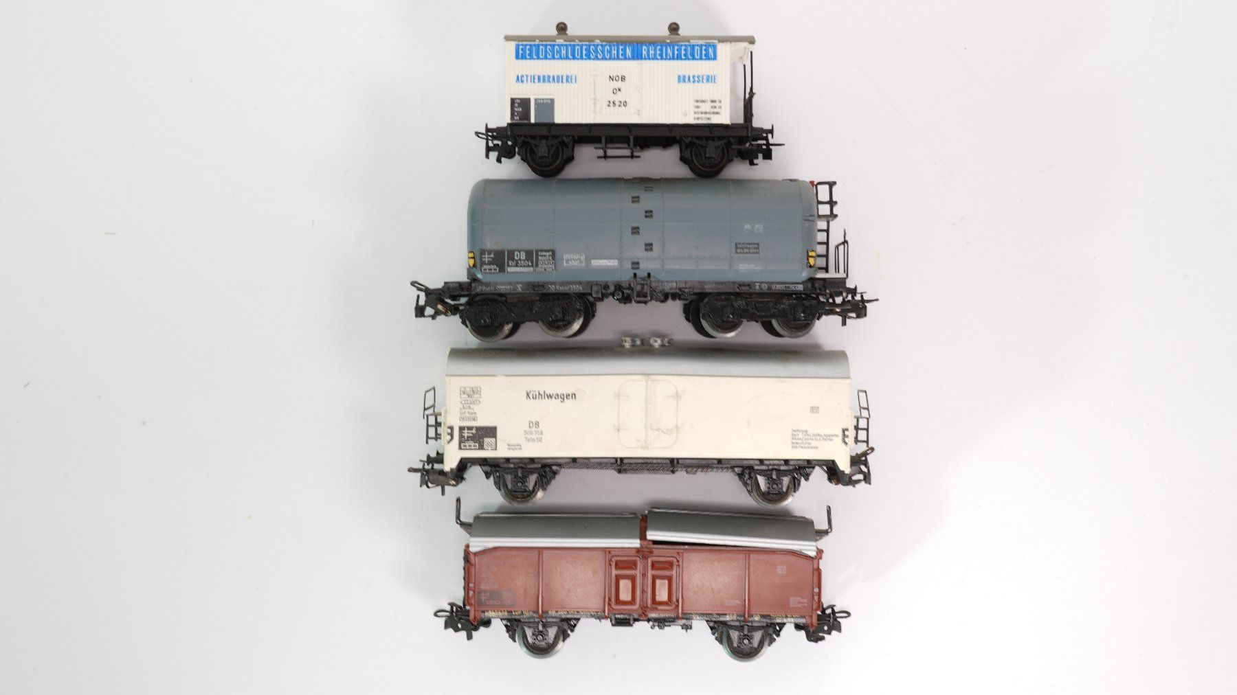Modelleisenbahnen: e69 Konvolut H0 vier Güterwagen / Bastelware – Gebraucht aus Thun von evinka_gmbh