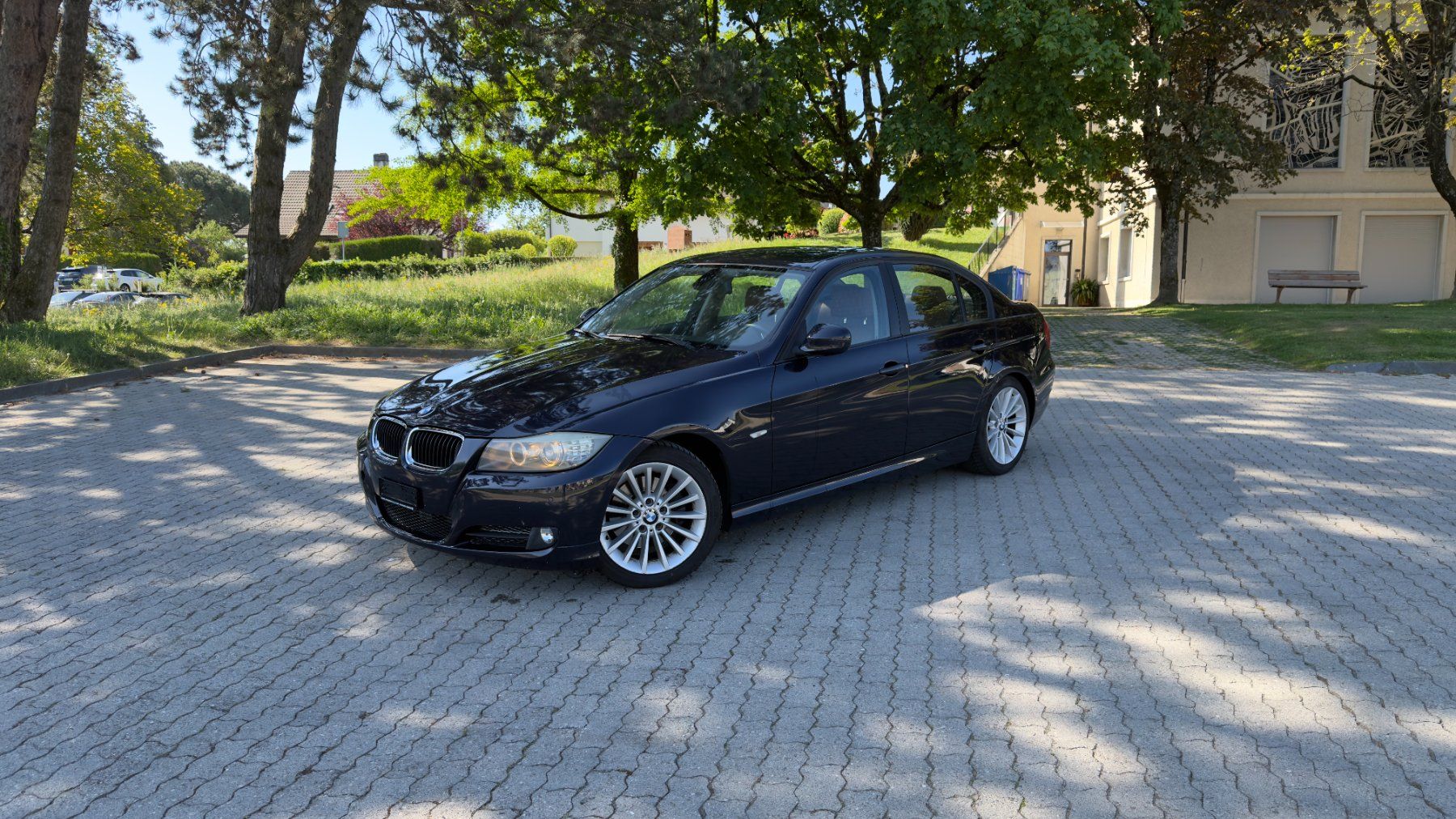 BMW Automobili: BMW 320d LCI – Usato da Denges venduto da titi613