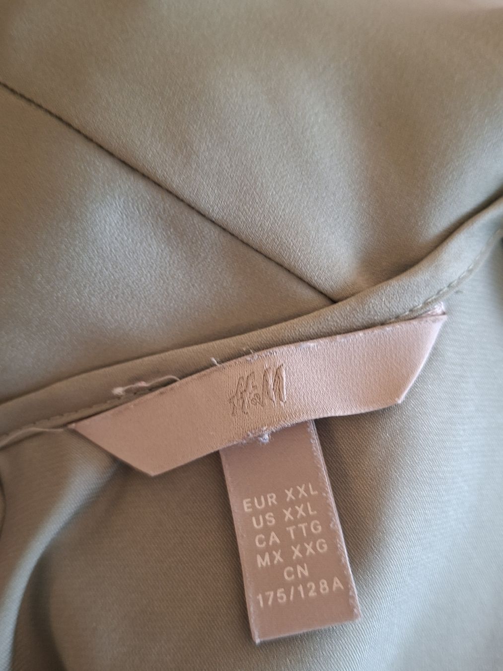 H&M Blusen: Hübsche Bluse von H&M – Gebraucht aus Oberengstringen von Kimchimon 4