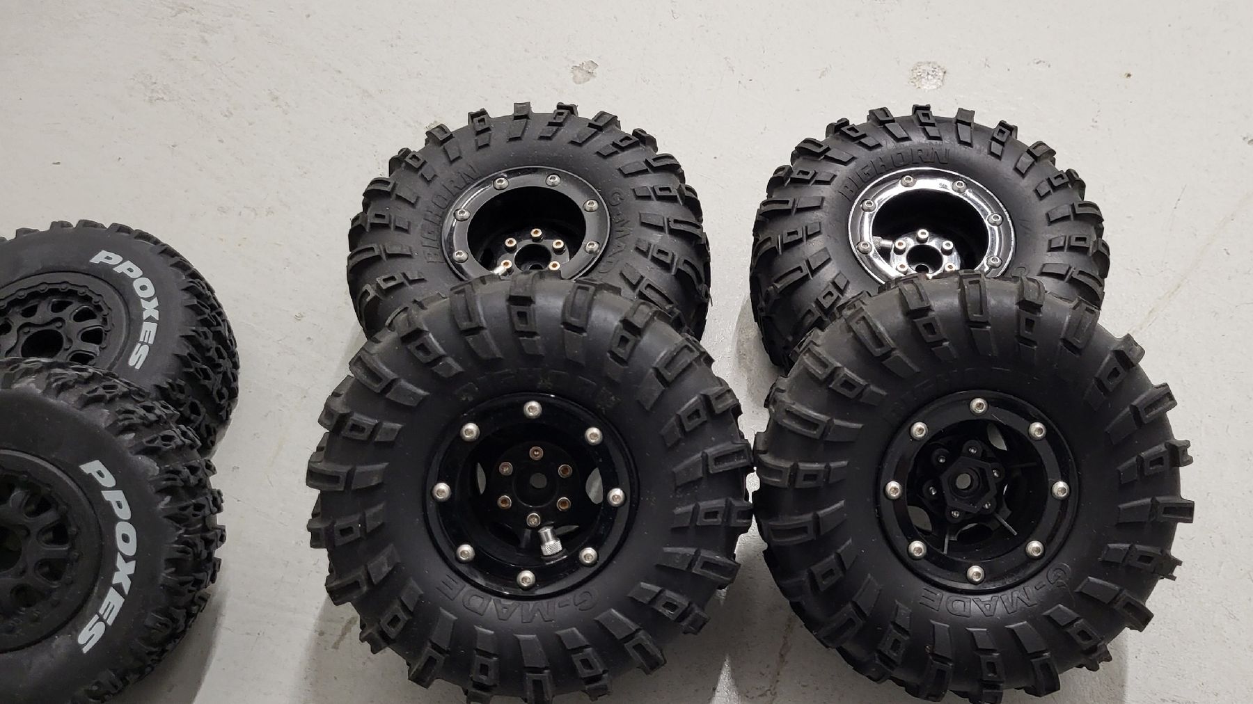 Tamiya Modellismo RC: Rc Crawler redli 4 stuck mit pumpe  andere 4 normal – Usato da islikon venduto da mir_8cbw 1