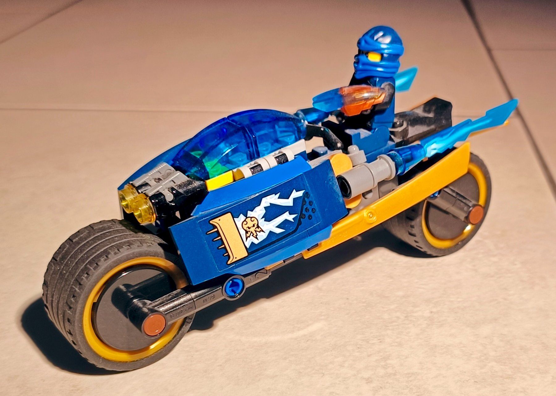 Lego Jouets: Lego Ninjago Jay's Motorrad – D'occasion à Bülach par mar_6vfz