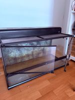 Exo Terra Terrarium mit Lampe