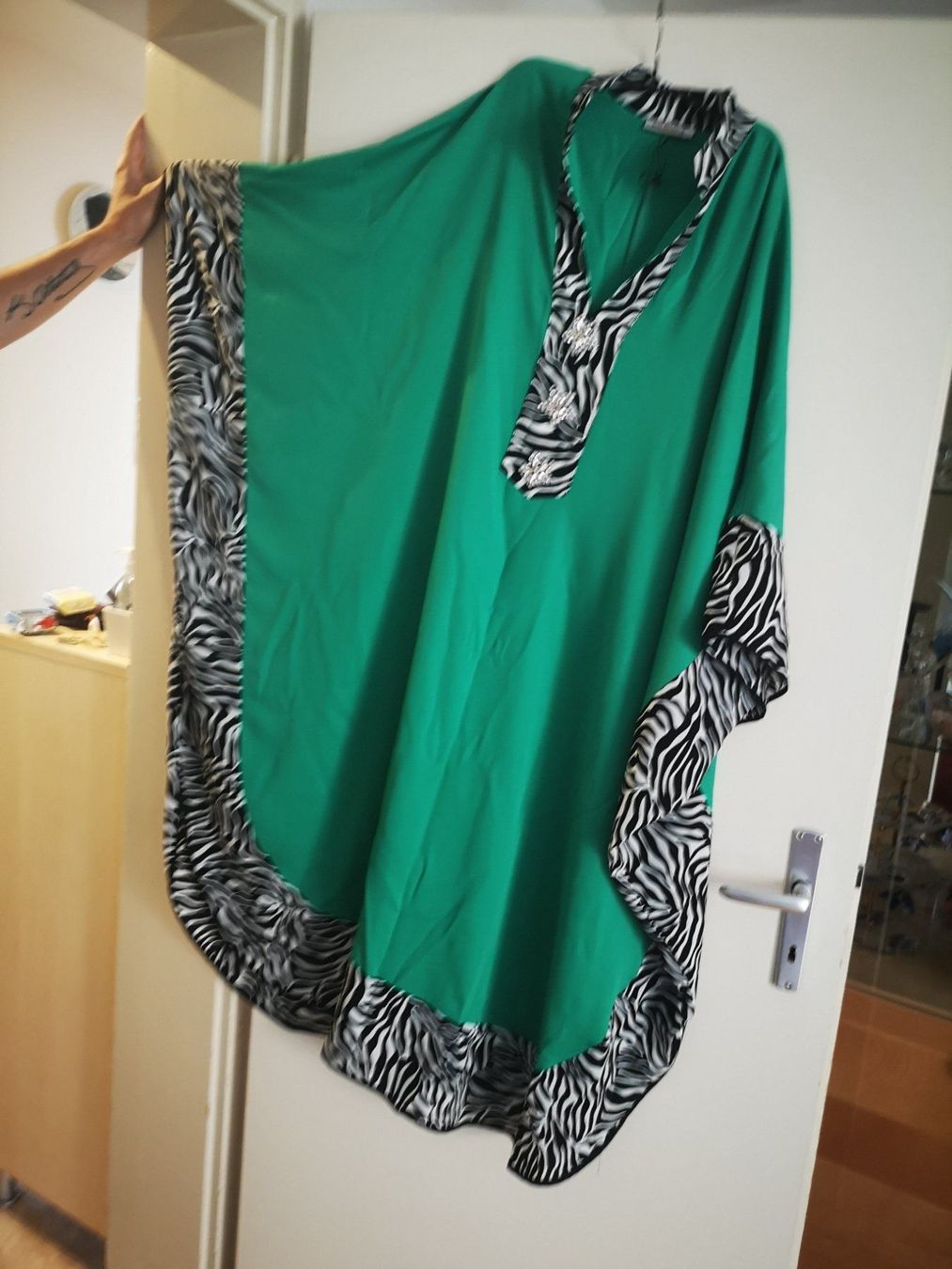 Vestiti: Damenkleid Maxi – Usato da Frenkendorf venduto da DORU1 3