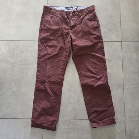 Tommy Hilfiger Chinos Custom Fit burgundy Size 31/30