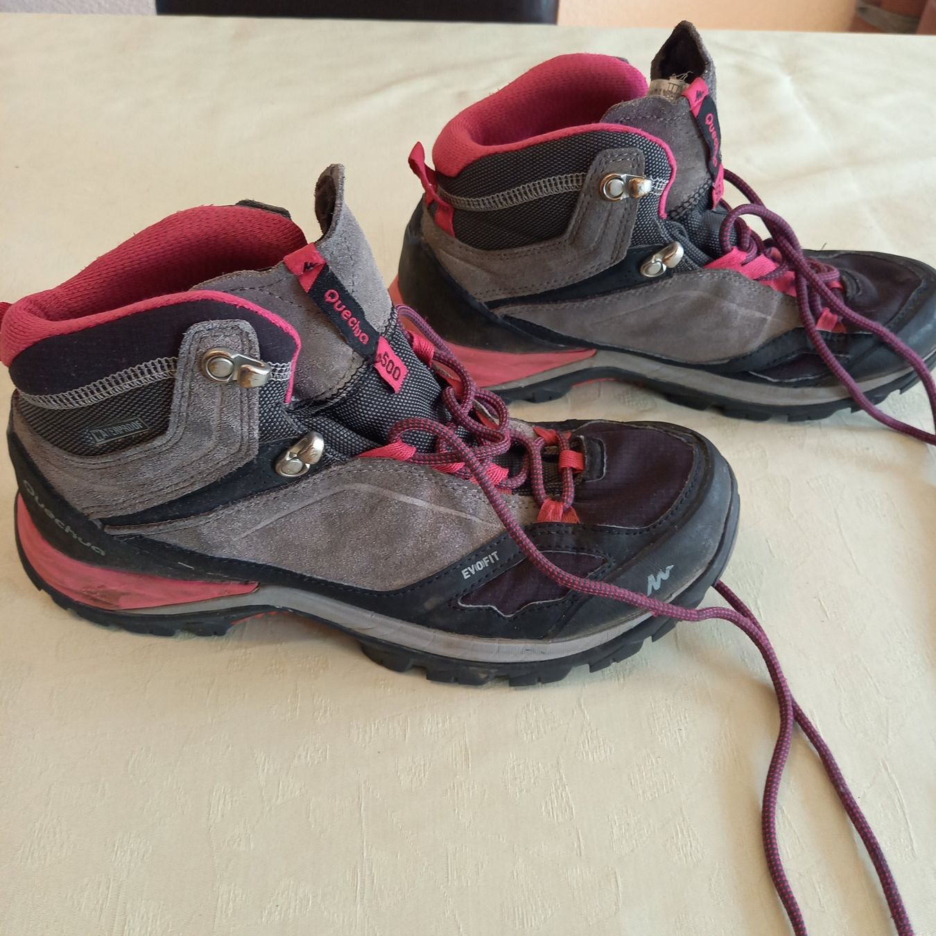 Decathlon Scarpe per ragazze: Wanderschuh pink Gr. 39 von Decathlon – Usato da Brüttisellen venduto da kikaninchen79 4