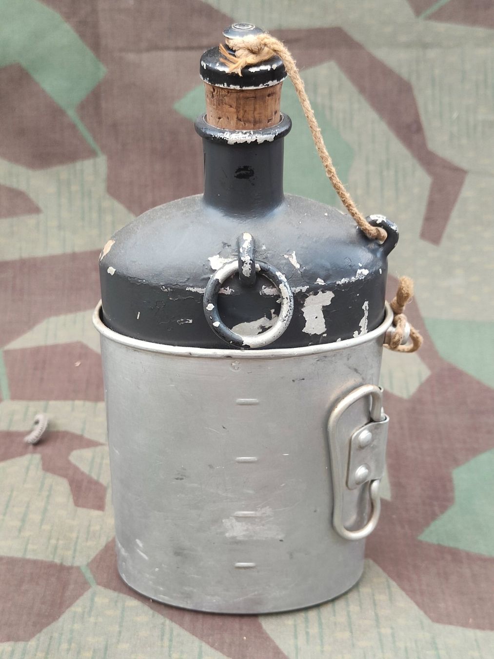 Armée suisse Uniformes: Feldflasche Ord. 1932/35 grau – D'occasion à Bauma par SwissMilitaria