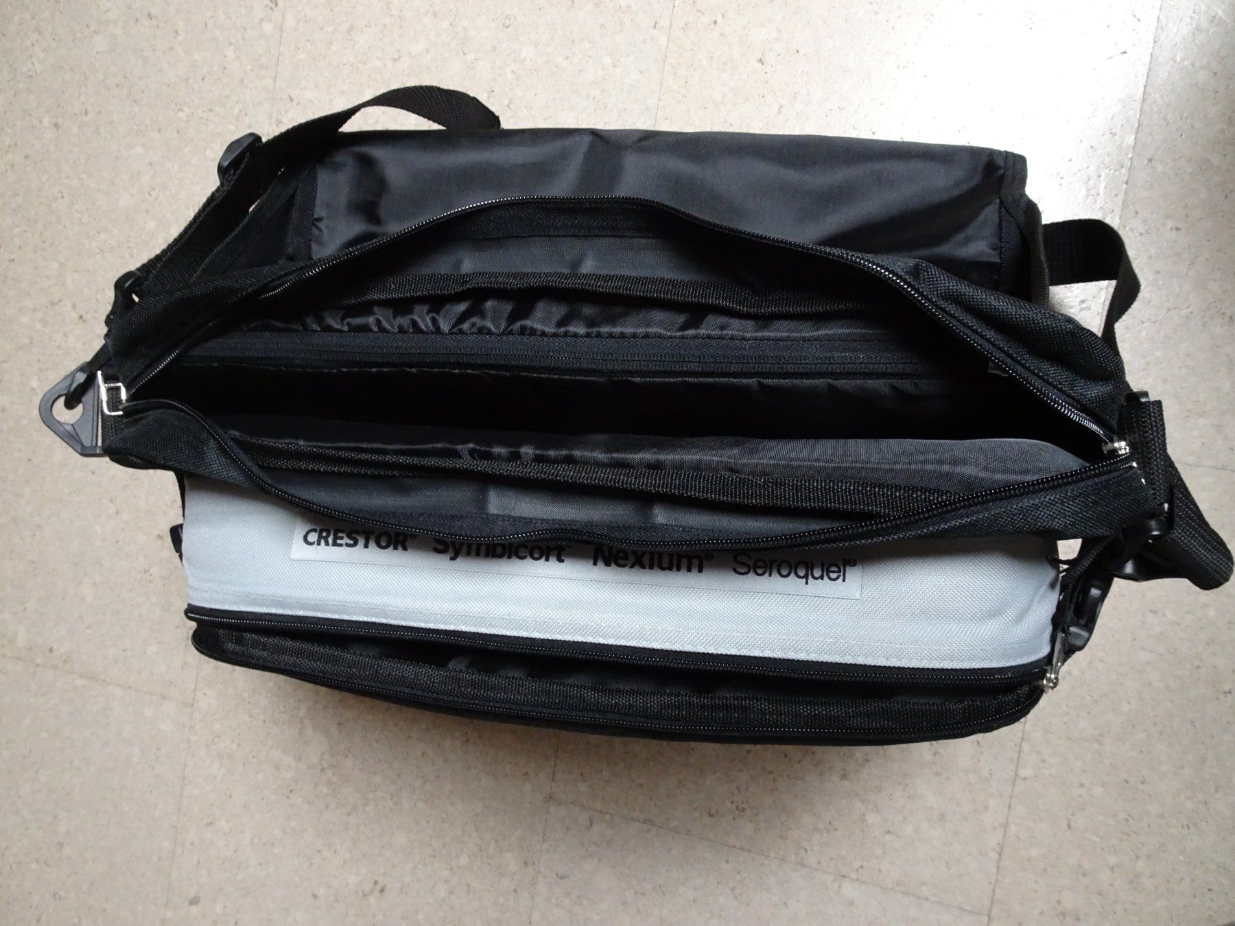 Sacs: Notebooktasche – Neuf (Voir description) à Münchenbuchsee par Yothu 2