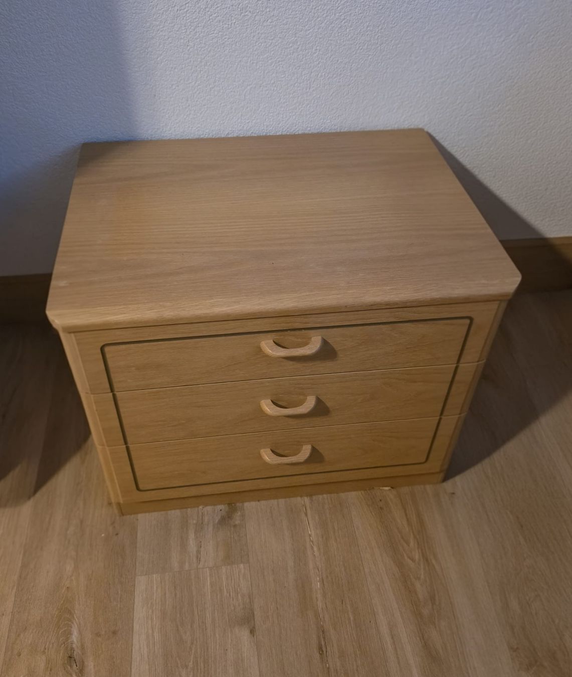 Betten: Fast neues Bett 1.40x2.00 – Neu (gemäss Beschreibung) aus Büron von mjo_2yjj 2