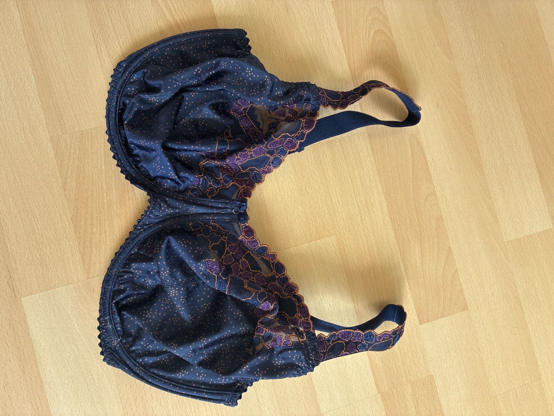 Sonstige Unterwäsche: BH PrimaDonna 85H – Neu und originalverpackt aus Uetikon am See von sol73