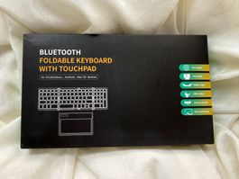 Faltbare Bluetooth-Tastatur mit Touchpad