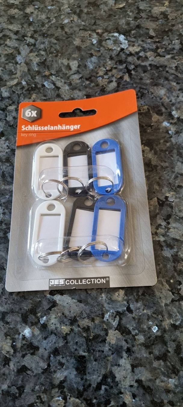 Chiavi: 6x Schluesselaenhaenger gemischt Neuware – Nuovo (secondo la descrizione) da egliswil venduto da Maggy6