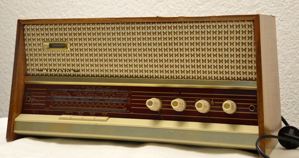 Rare Radio à Tubes Wega 312 "vapeur" - FM/MW/LW/KW - Made In Germany