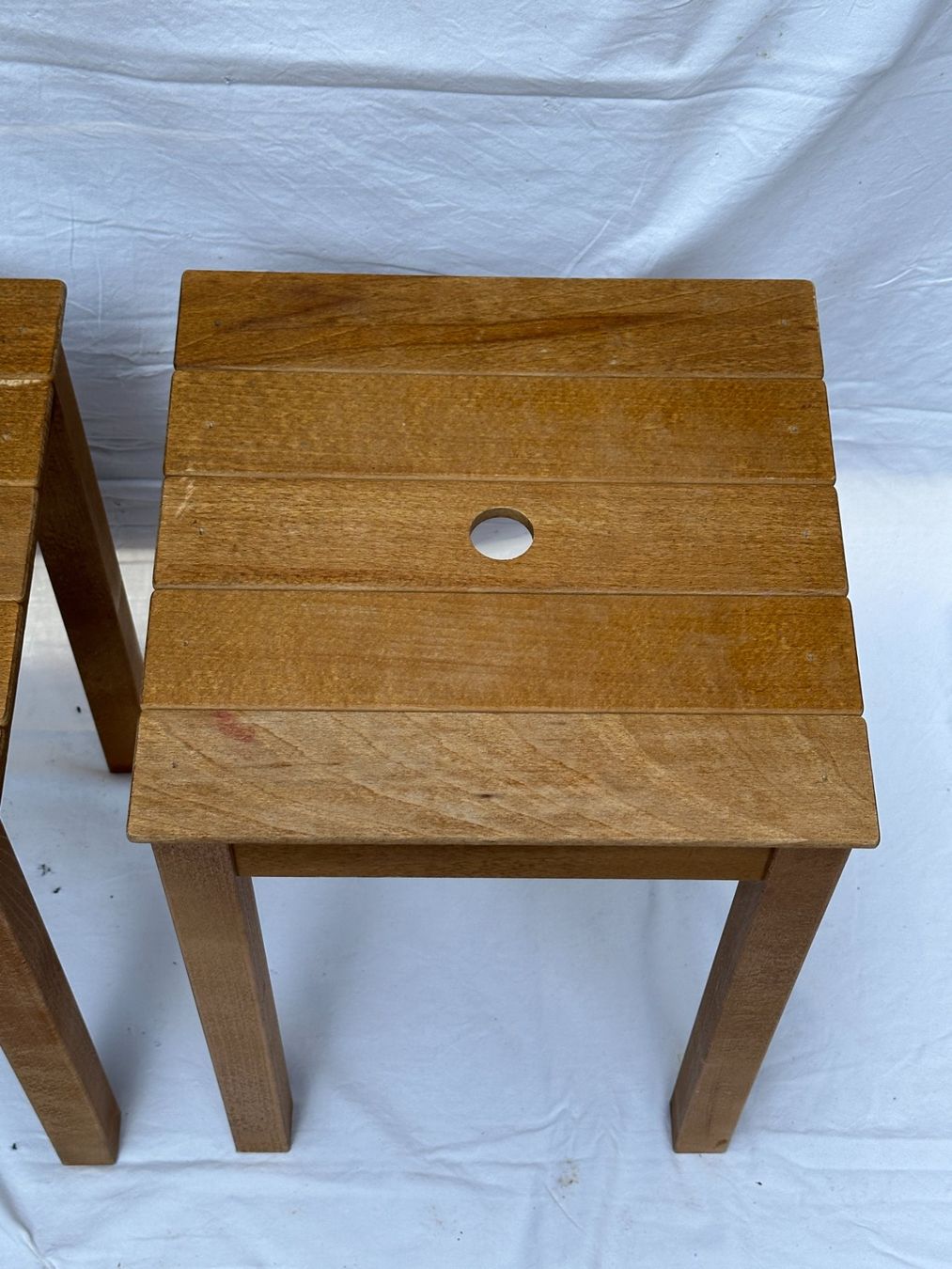 Hocker: 2 alte Hocker Tabourettli Stühle Stuhl – Gebraucht aus Flüelen von Amazona03 4