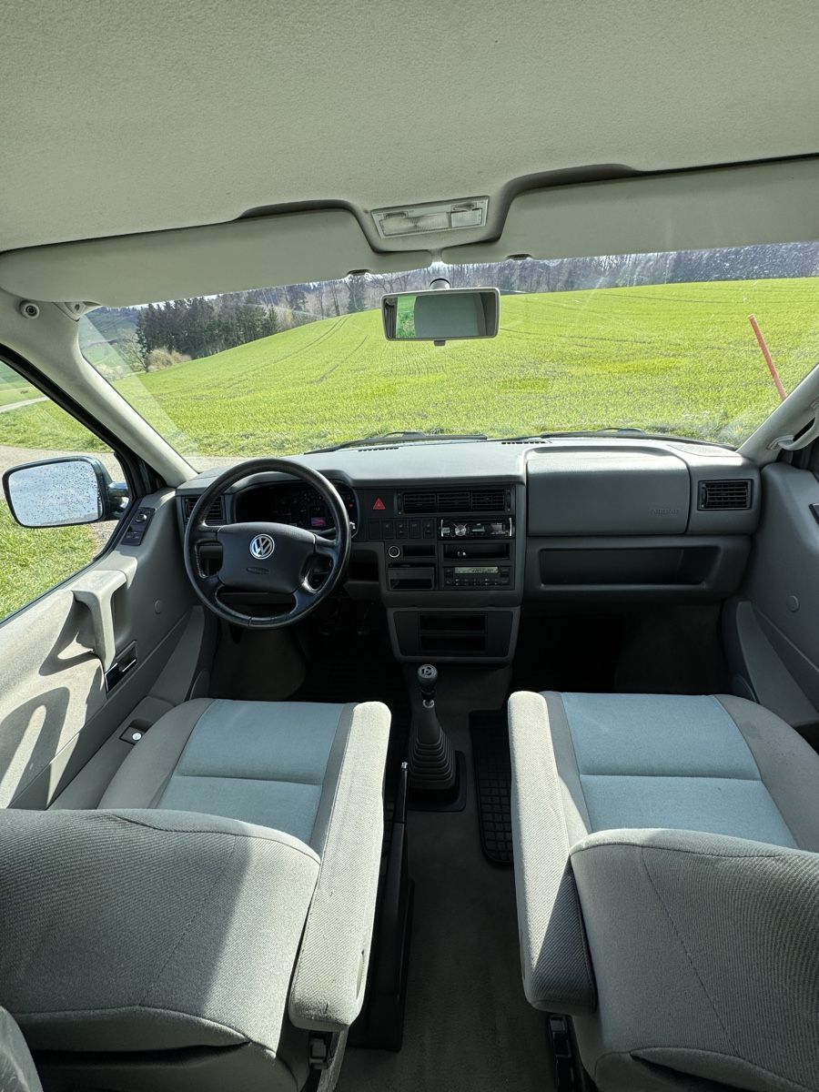 VW Automobili: VW T4 Multivan Generation 2,5l TDI – Usato da Arni AG venduto da DALA5 5