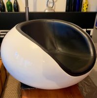 Eero Aarnio space age ball Rocking Pastille Gyro Lounge