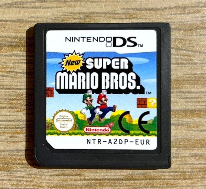 Nintendo Giochi: New Super Mario Bros Nintendo DS – Usato da St. Gallen venduto da Alpine.Arcade
