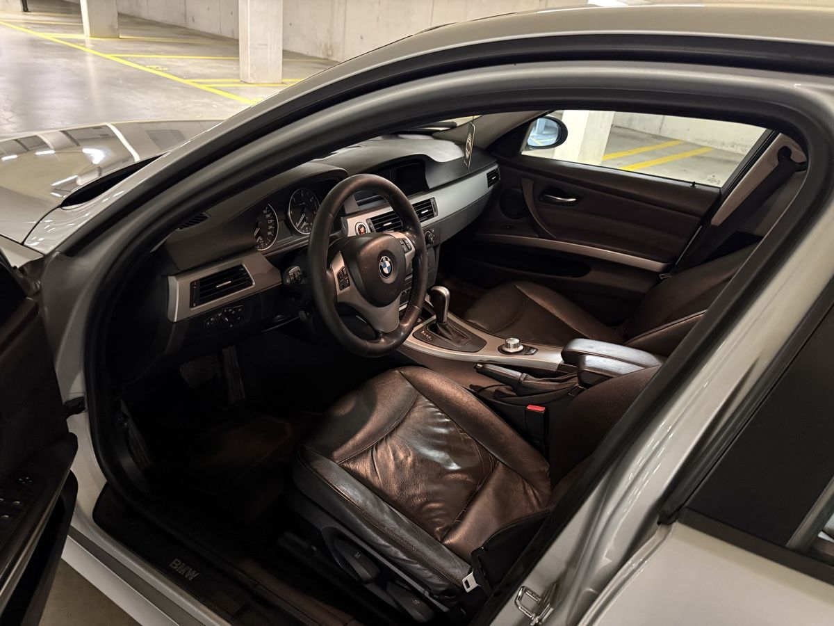 BMW Autos: Bmw 320D e91 – Défectueux à Grenchen par Leonardo29 5