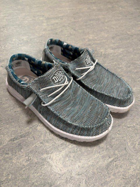 Scarpe da uomo: Freizeitschuhe Hey Dude grau gemustert Grösse 40 – Usato da Bern venduto da howi72