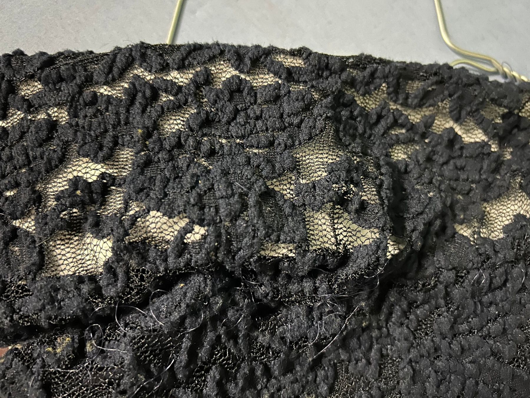 Pullover & Sweatshirts: Damenpullover mit Spitzen – Gebraucht aus Zumikon von Uranus88 3