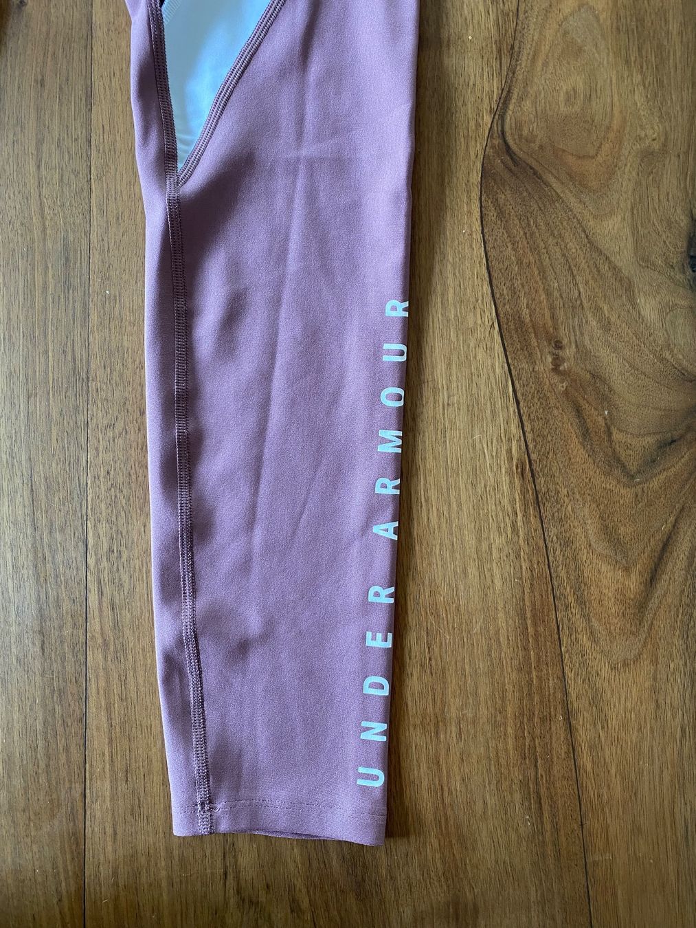 Under Armour Leggings: 2x Leggings von Under Armour Gr. M – Usato da Herrliberg venduto da little_useful_things 3