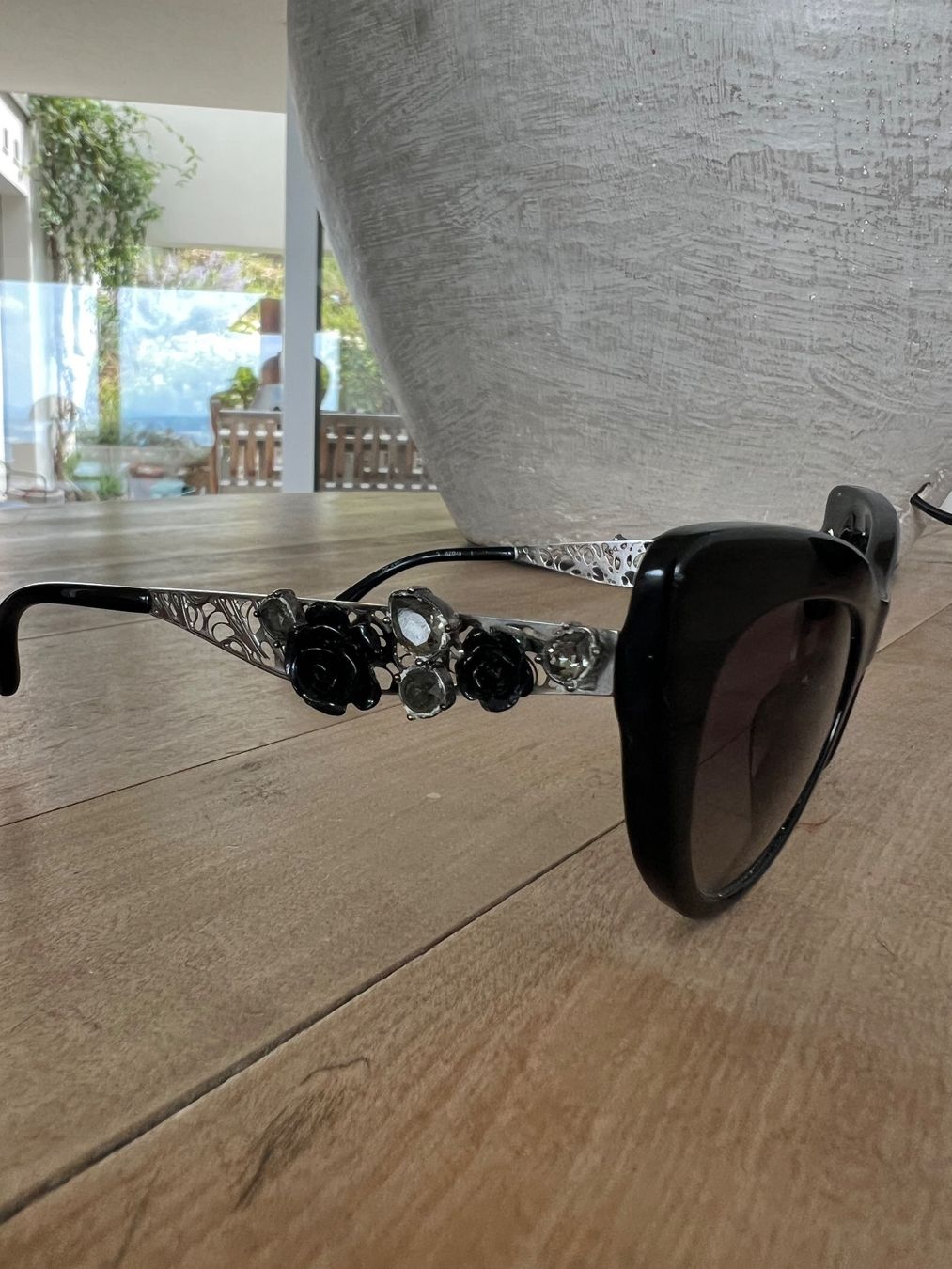 Dolce & Gabbana Occhiali & Lenti: Sonnenbrille Dolce & Gabbana schwarz Cateye – Usato da Feusisberg venduto da ANNEVOO 5