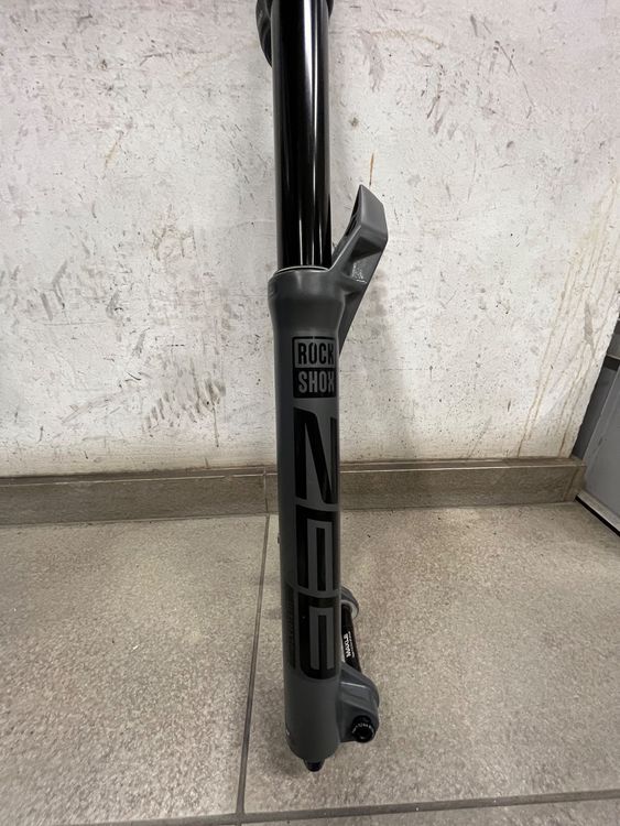 rockshox zeb ultimate 180
