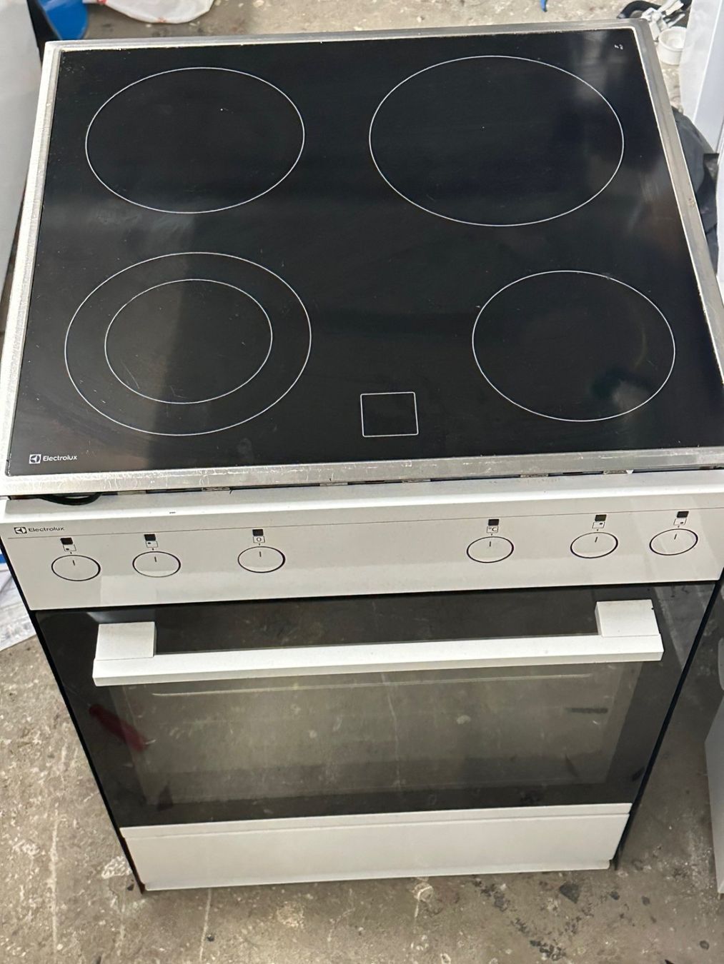 Electrolux Cucine: Backofen/Kochfeld Electrolux – Usato da Glattbrugg venduto da ani1234