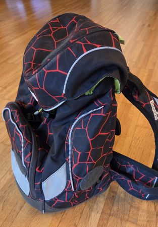 Ergobag Schulrucksack Set mit Zubehör zu verkaufen! Top!