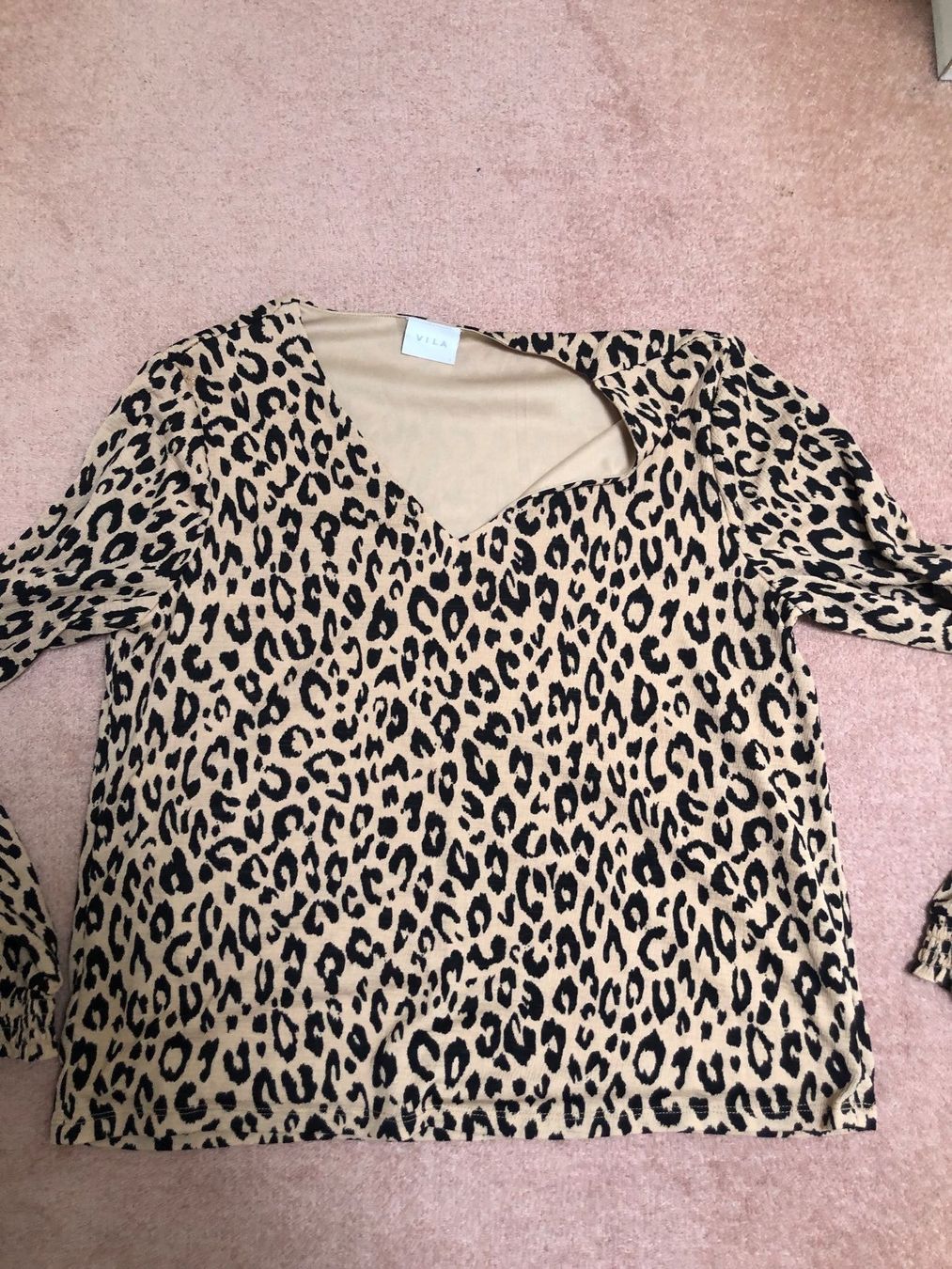Vila Camicette: VILA Bluse Gr. 40 – Nuovo (secondo la descrizione) da Schaffhausen venduto da Fixier 7