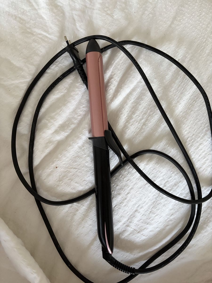 BaByliss Lockenstäbe & Haarglätter: Babyliss Lockenstab – Neu (gemäss Beschreibung) aus Bern von leabruegger