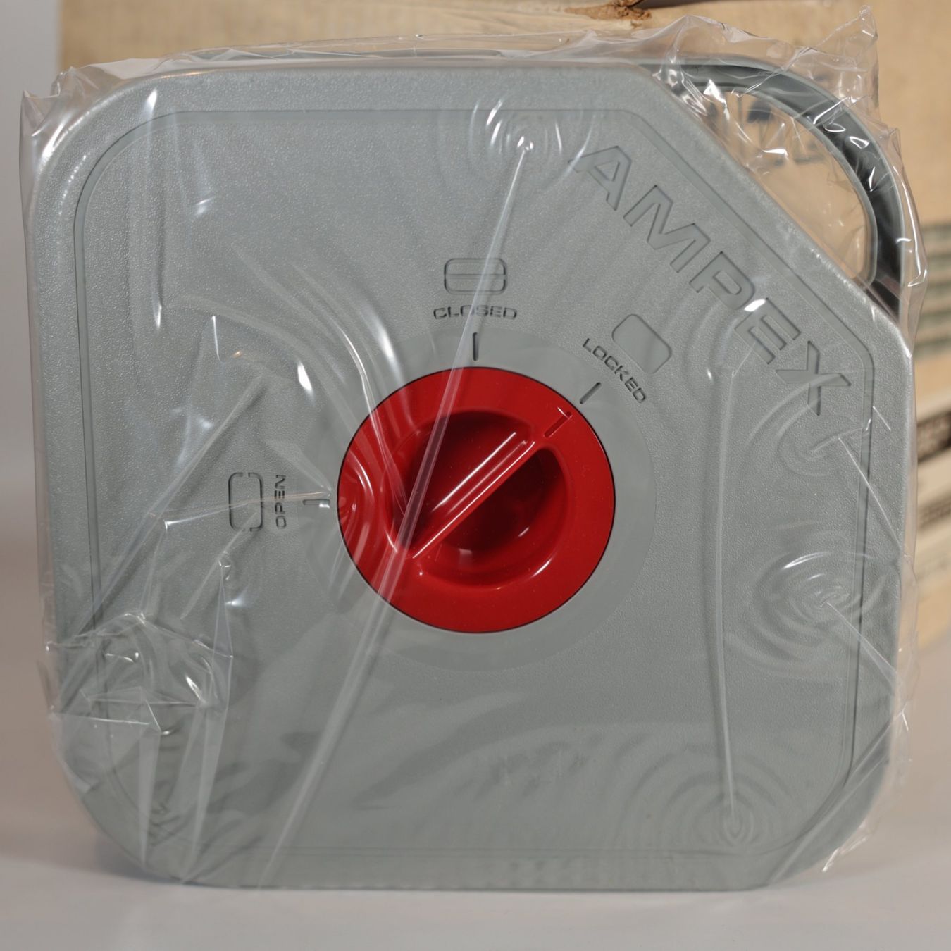 Ampex Apparecchi a nastro: 5 x bandes Ampex 196 - 1630 tapes – Nuovo e nell'imballaggio originale da Biel/Bienne venduto da paillardbolex