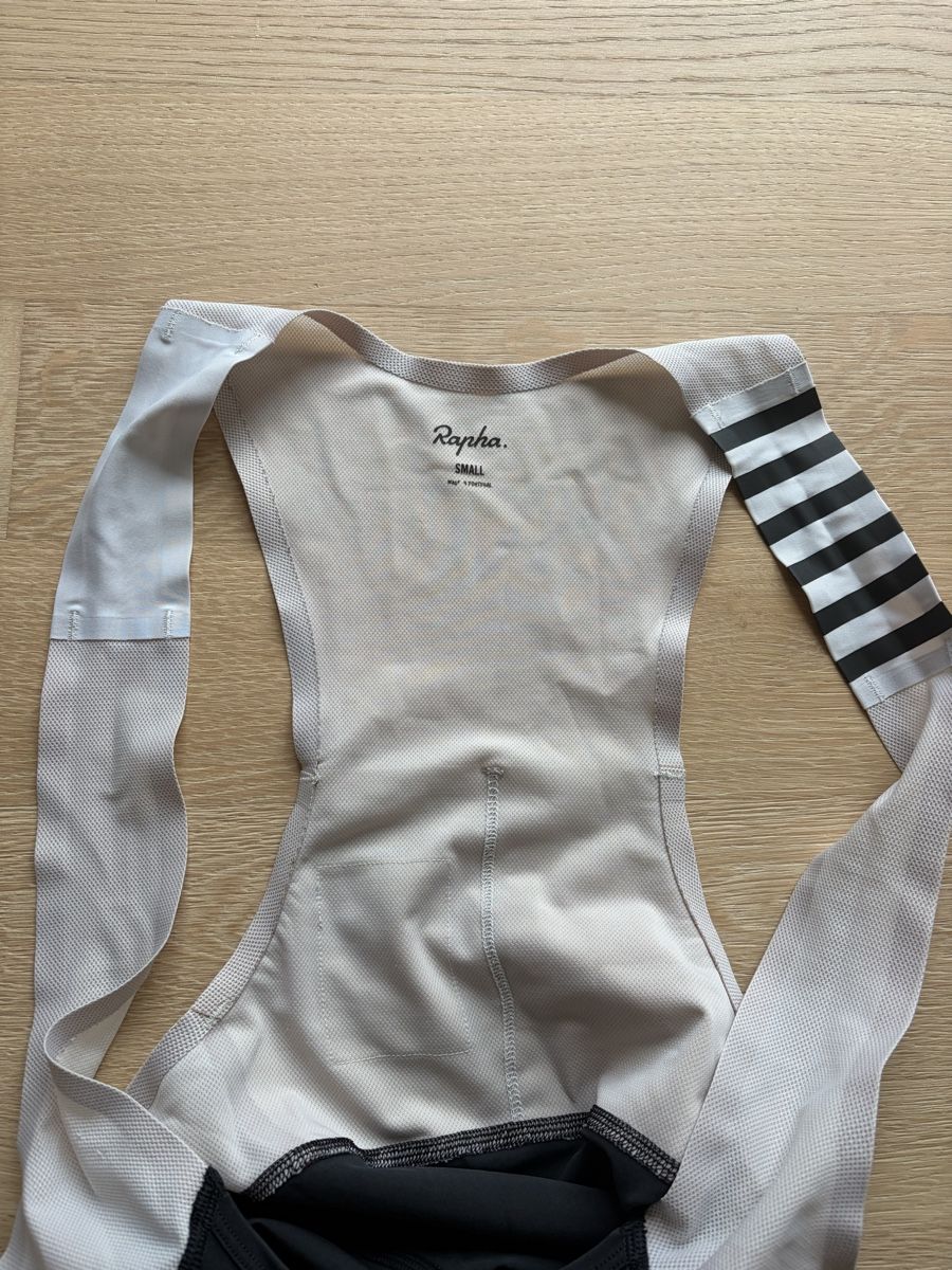 Rapha Pantaloni: Rapha Trägerhose Herren | Grösse S  – Usato da Hergiswil NW venduto da FlavioWeber11 2