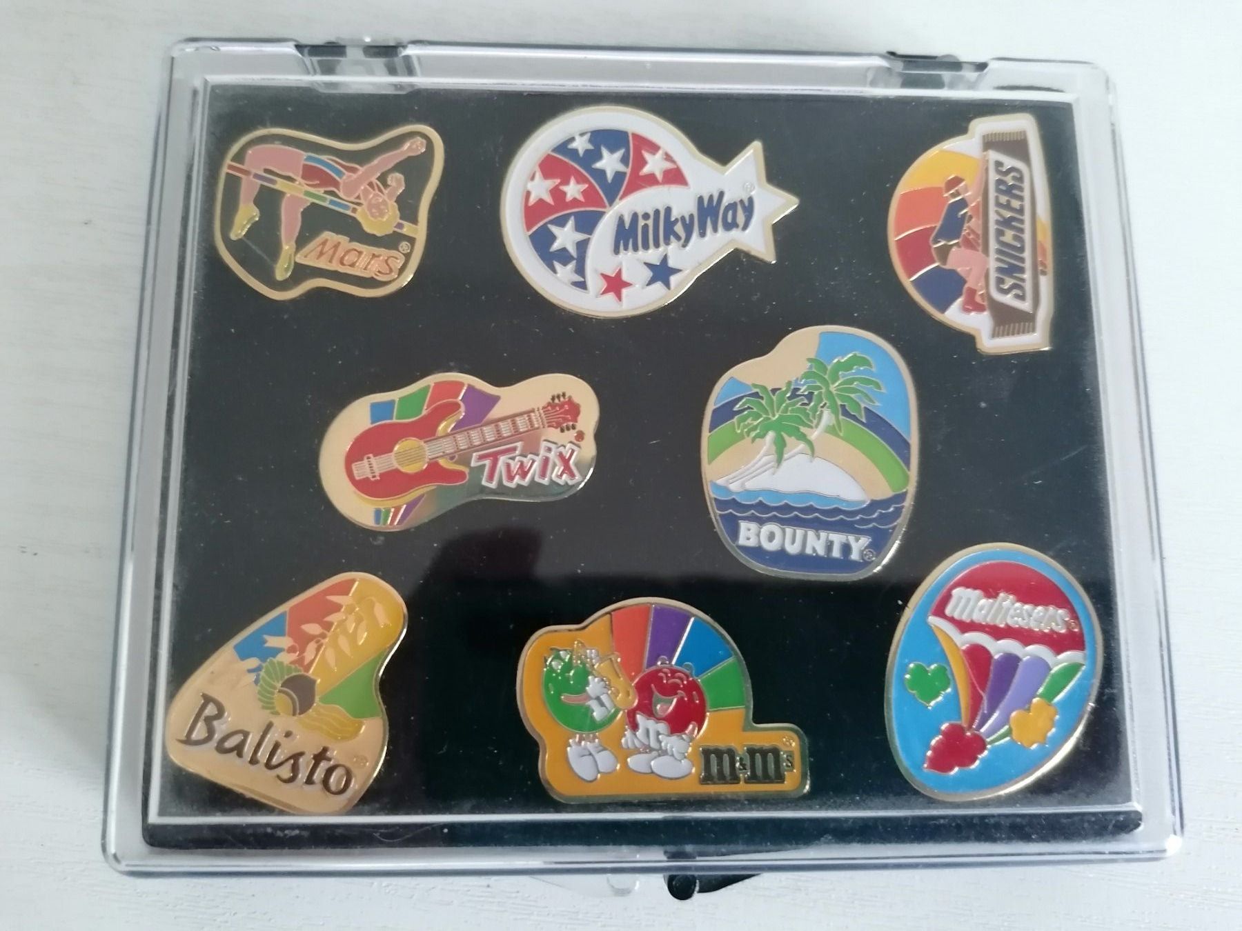 Pin Set mit 8 Stück, Nummeriert Nr. 1623 mars snickers twix (Neu und ...