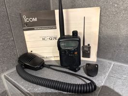 ICOM IC-Q7E Mini Dualband FM-Tranceiver Wide-RX mit Zubehör