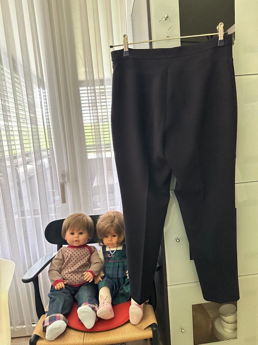 Akris Pantaloni: Akris Punto Damenhose – Usato da Binningen venduto da Yuliya15 1