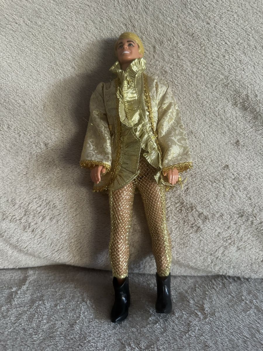 Bambole: Ken in Gold – Usato da Herbriggen venduto da Sehrazade 1